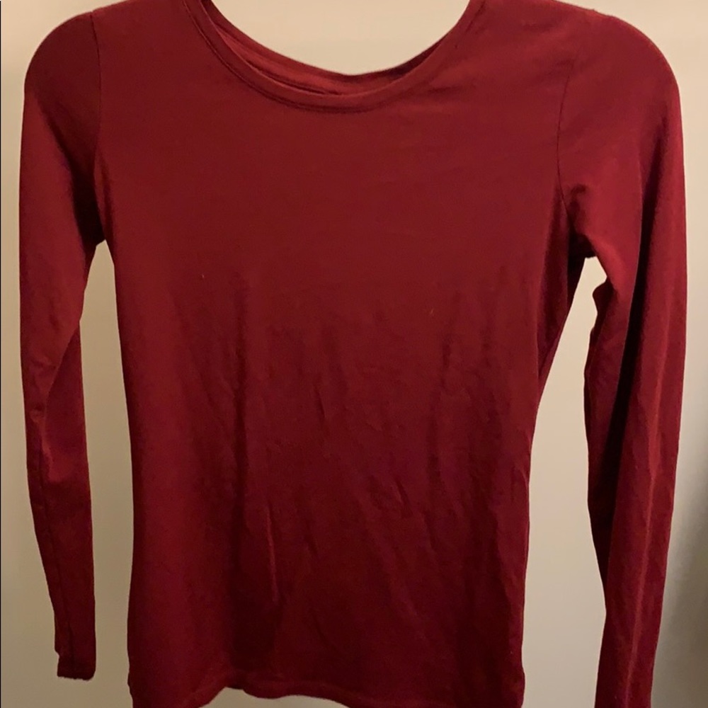 Never worn! burgundy, long sleeve tee